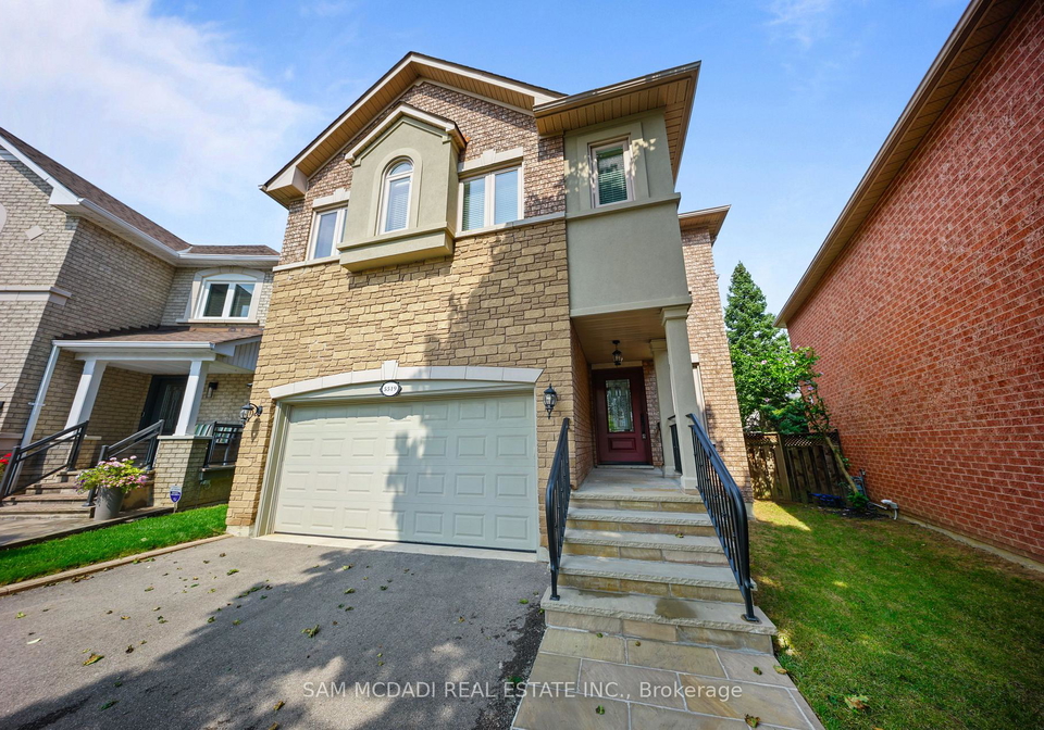 5519-windy-hill-court-mississauga-ontario-w13744168