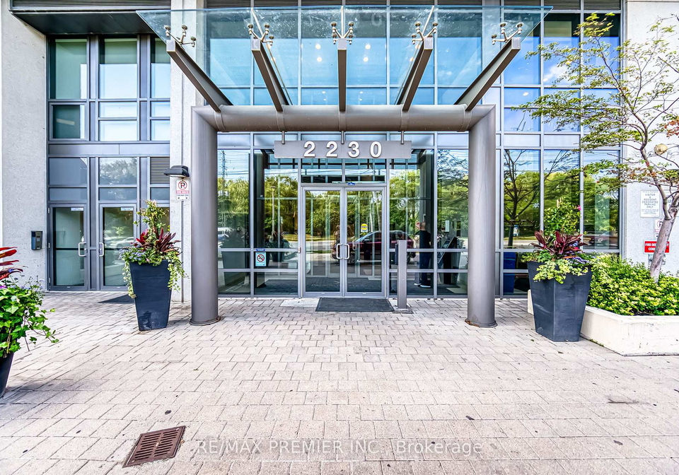 2230-lakeshore-boulevard-toronto-etobicoke-ontario-w13744332