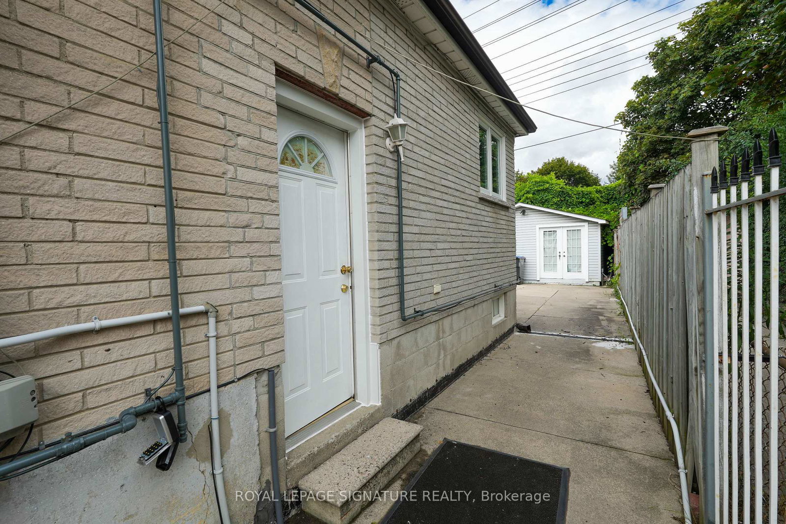 674-abana-road-mississauga-ontario-w13744488