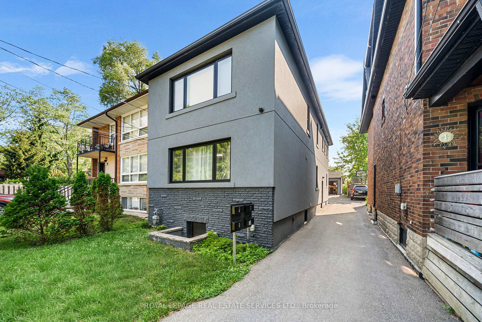 50-arcadian-circle-toronto-etobicoke-ontario-w13744530