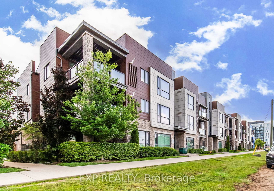 2388-khalsa-gate-oakville-ontario-w13744592