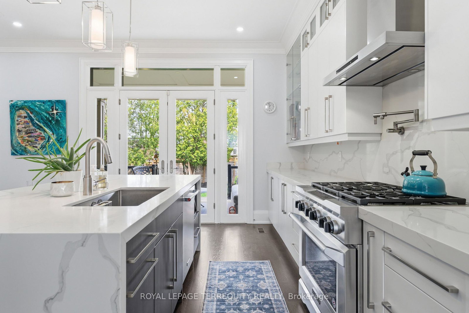 130-edgecroft-road-toronto-etobicoke-ontario-w13744776