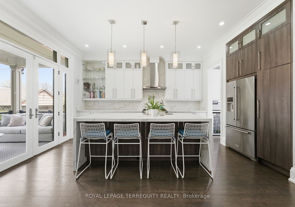 130-edgecroft-road-toronto-etobicoke-ontario-w13744776