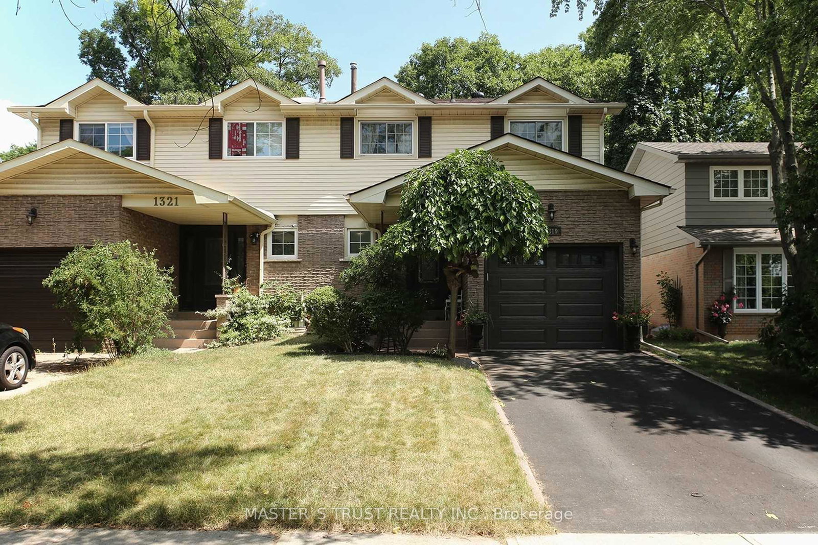 1319-white-oaks-boulevard-e-oakville-ontario-w13744984