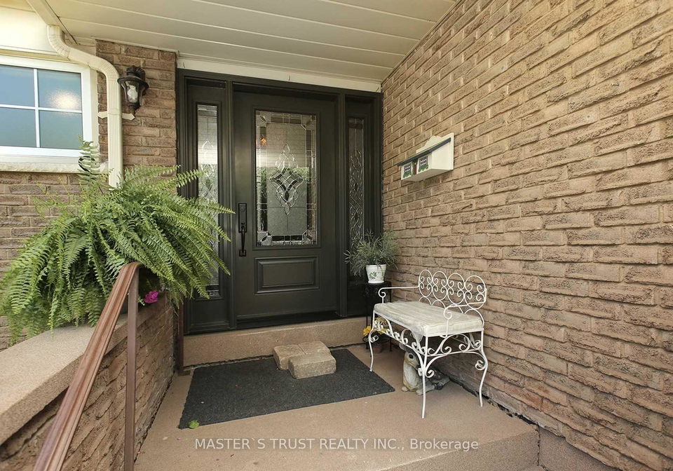 1319-white-oaks-boulevard-e-oakville-ontario-w13744984