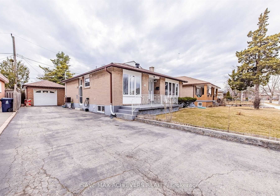 44-strathavon-drive-toronto-etobicoke-ontario-w13745284