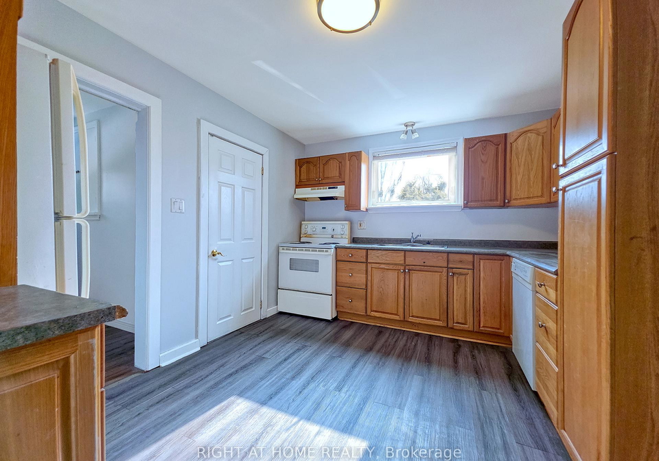 9-rogers-road-brampton-ontario-w13745496