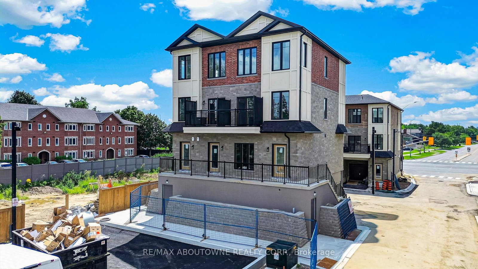 725-front-royal-street-mississauga-ontario-w13745626