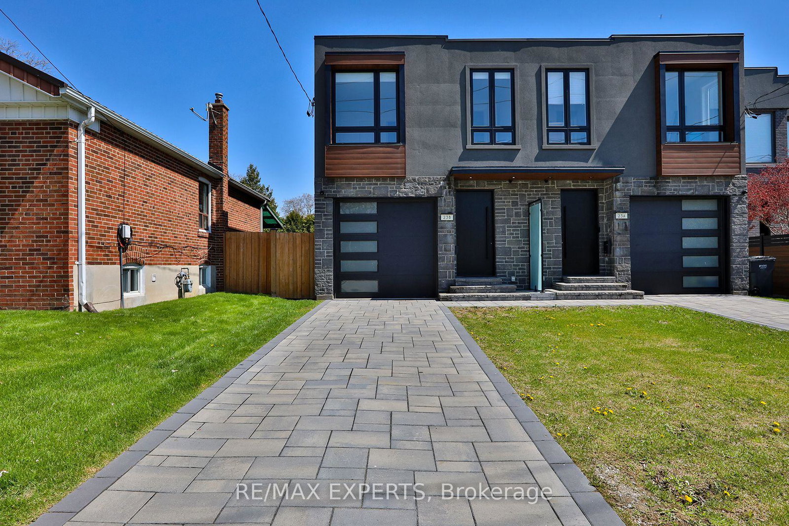 23b-maple-avenue-mississauga-ontario-w13745652