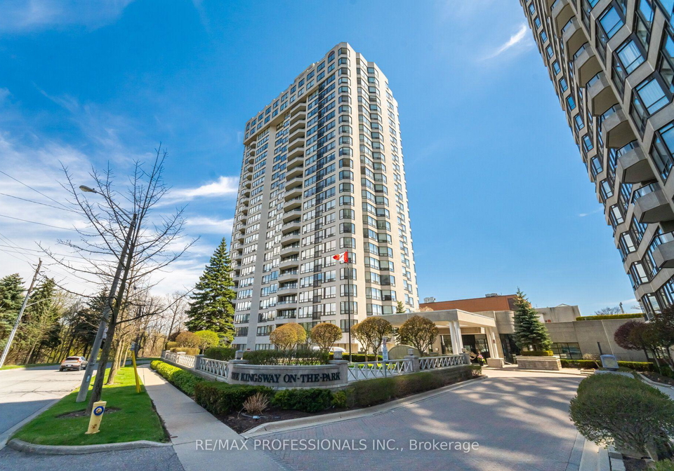 1-aberfoyle-crescent-toronto-etobicoke-ontario-w13745894