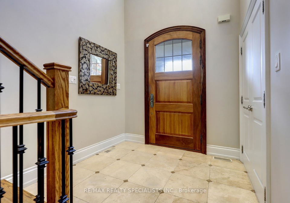 7-fairlin-drive-toronto-etobicoke-ontario-w13745918