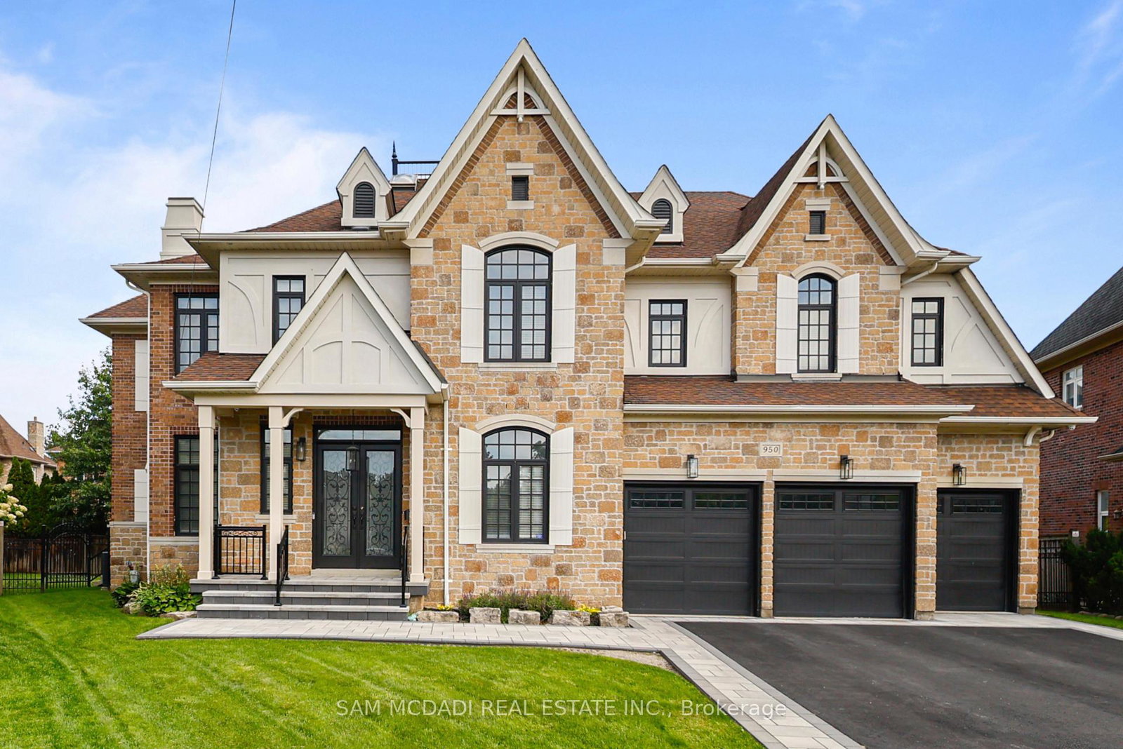 950-fredonia-drive-mississauga-ontario-w13746026