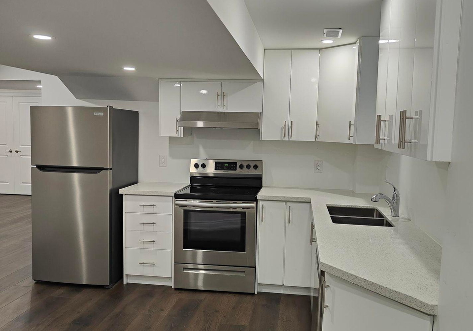 8-chiming-road-brampton-ontario-w13746052