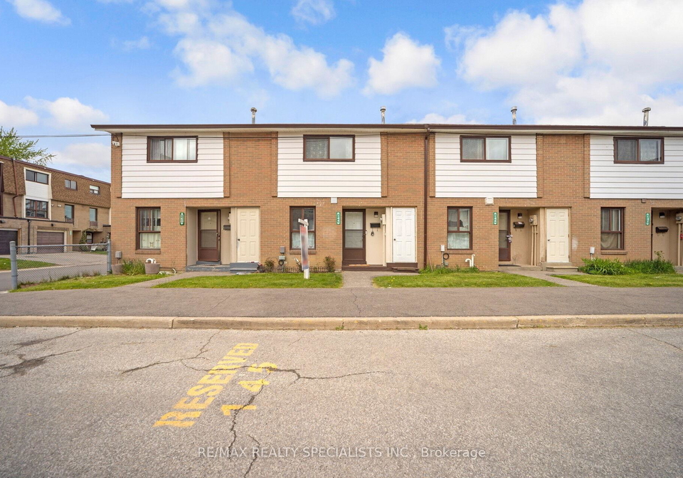 144-fleetwood-crescent-brampton-ontario-w13746086