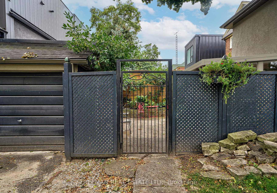 351-windermere-avenue-toronto-toronto-ontario-w13746336