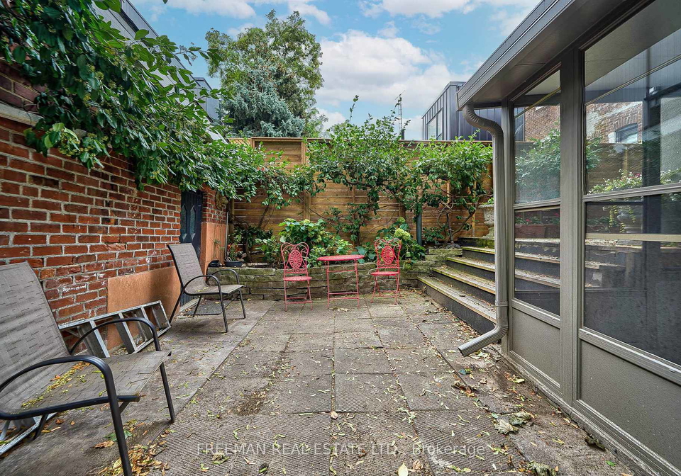 351-windermere-avenue-toronto-toronto-ontario-w13746336