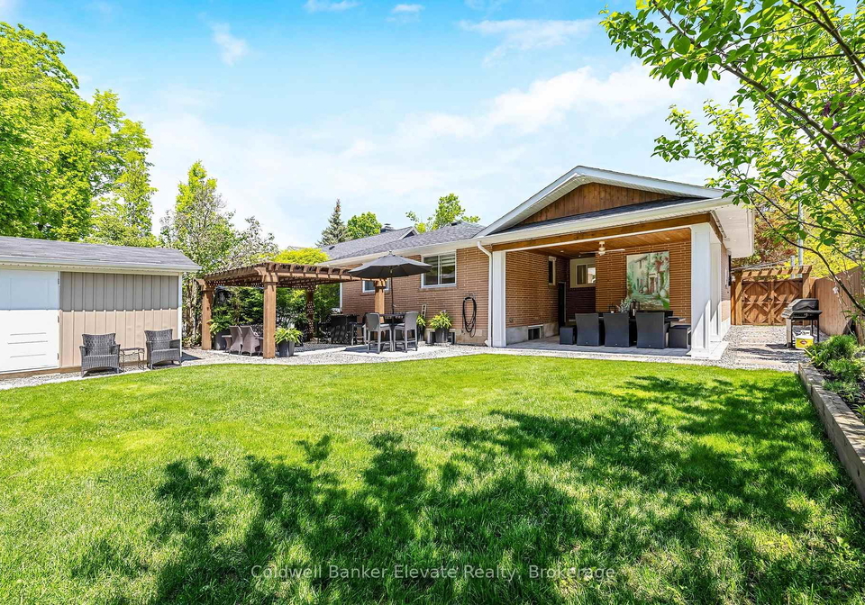 21-market-street-halton-hills-ontario-w13746666