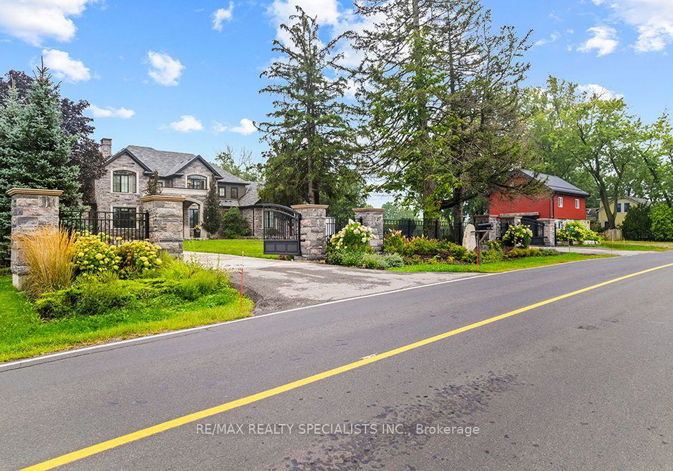5026-no-2-side-road-burlington-ontario-w13746834