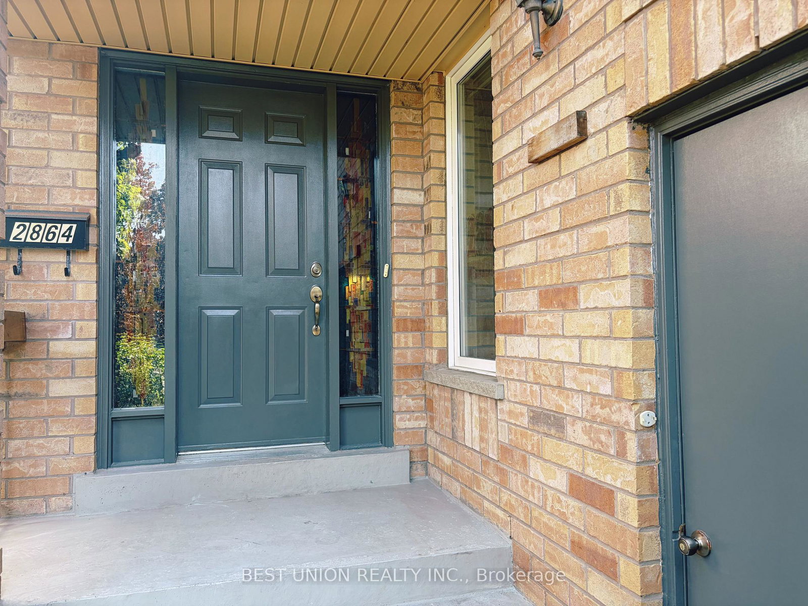 2864-westbury-court-mississauga-ontario-w13747006