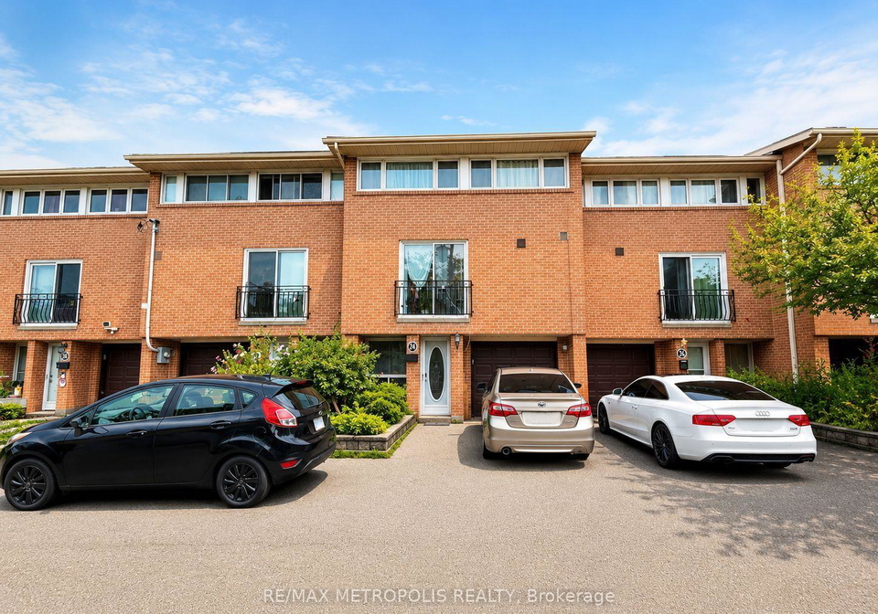 24-enclave-mews-toronto-york-ontario-w13747064
