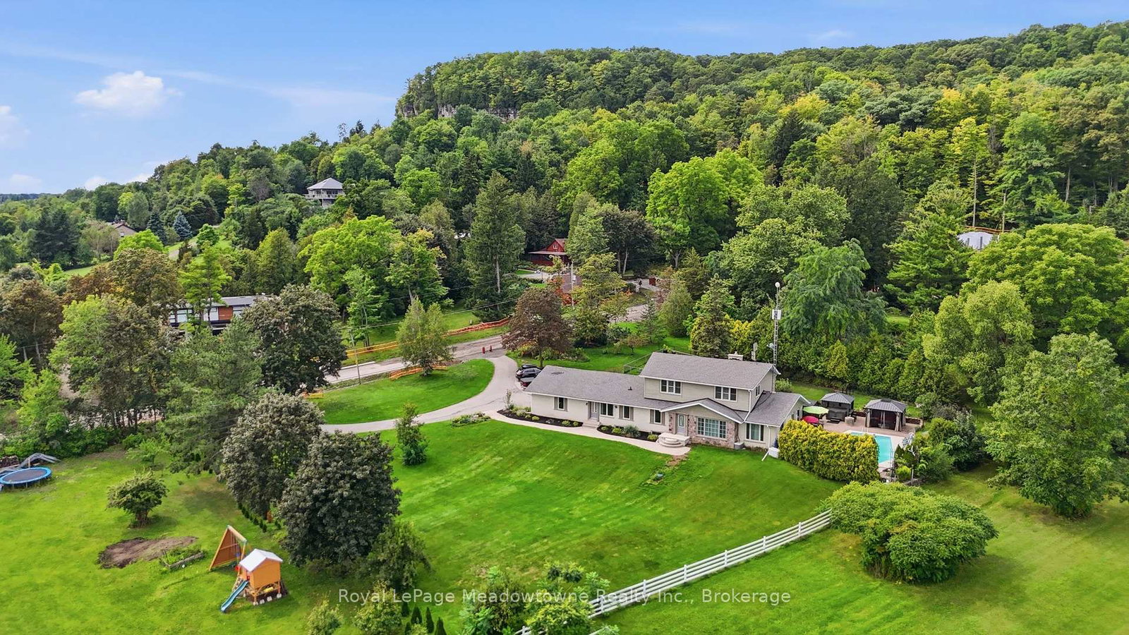7053-appleby-line-milton-ontario-w13747280