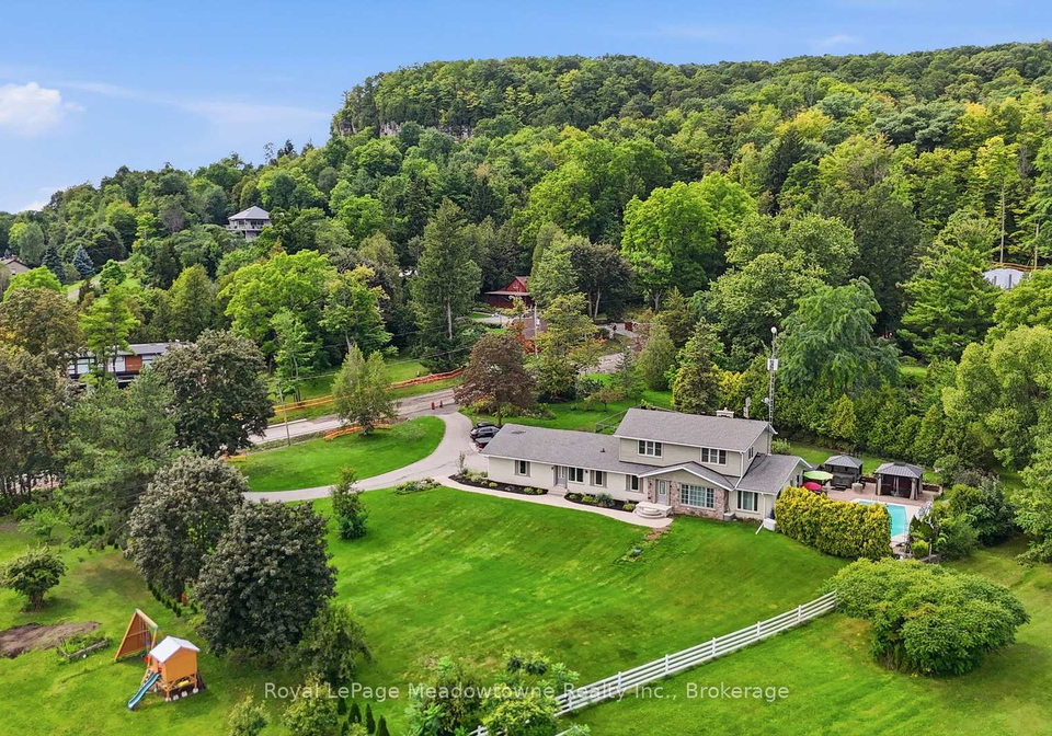 7053-appleby-line-milton-ontario-w13747280