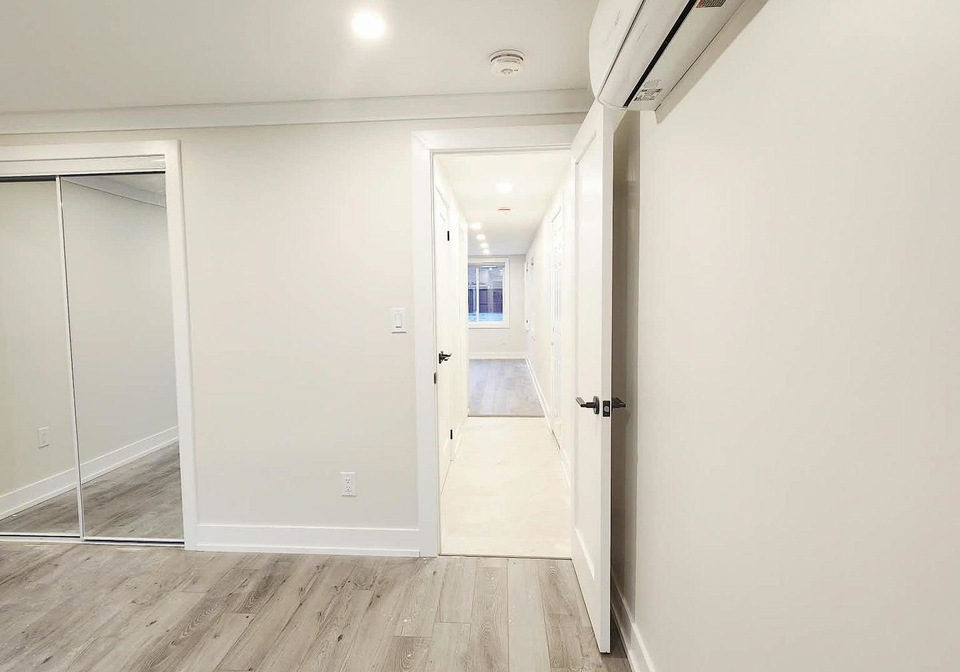 5651-turney-drive-mississauga-ontario-w13747584
