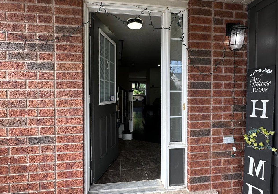 10-chudleigh-avenue-brampton-ontario-w13747612
