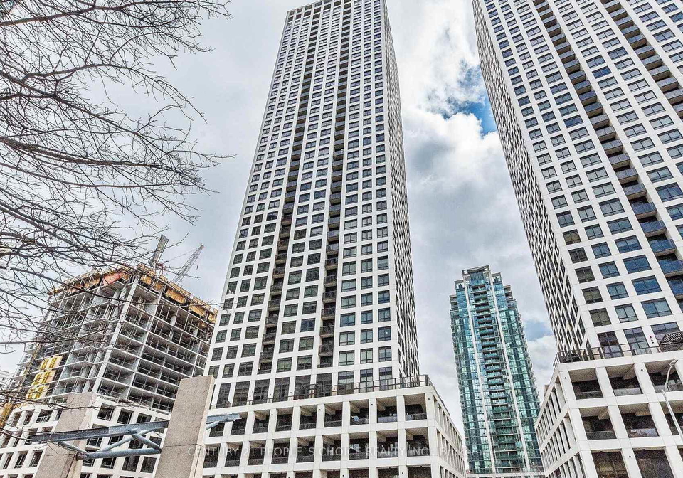30-elm-drive-mississauga-ontario-w13747784