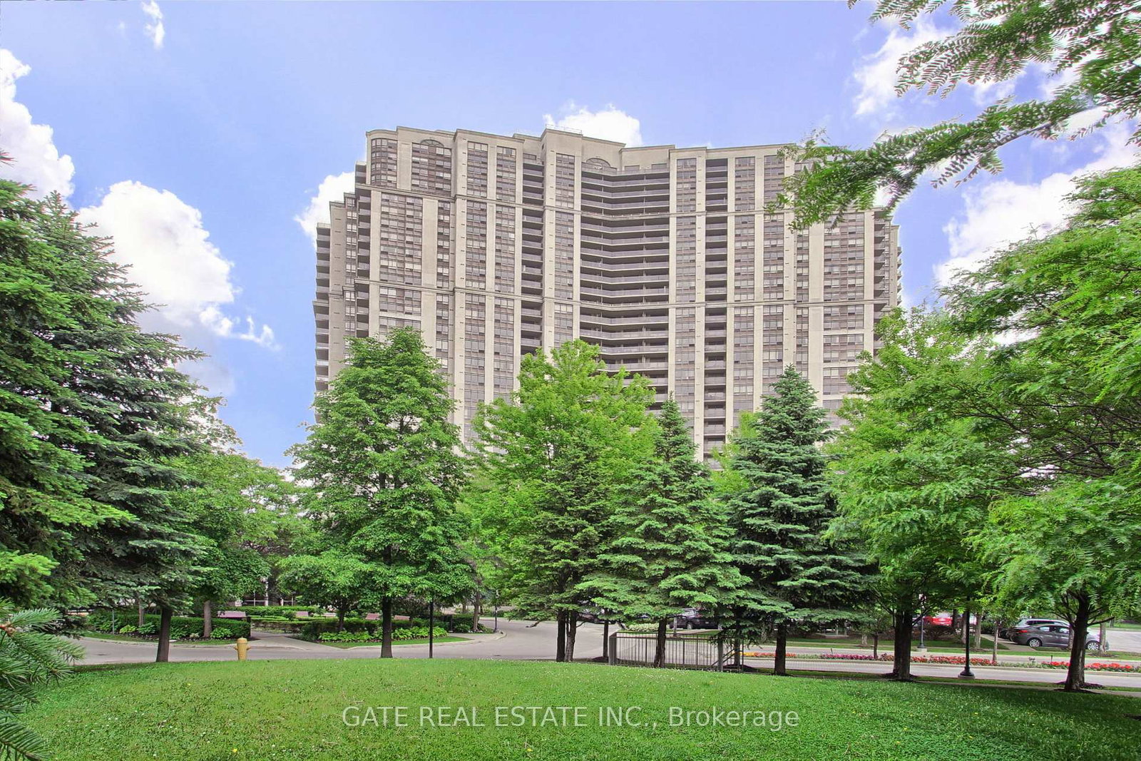 700-humberwood-boulevard-toronto-etobicoke-ontario-w13747958