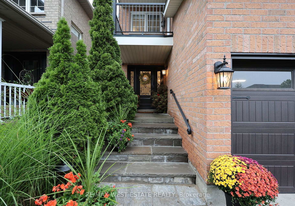 32-ewart-street-caledon-ontario-w13748012