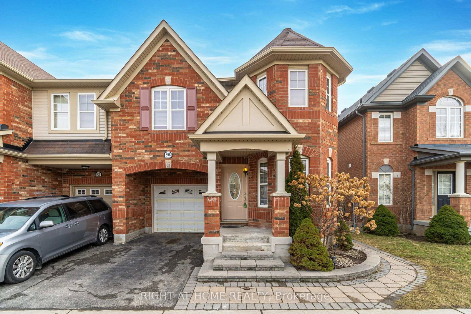 898-philbrook-drive-milton-ontario-w13748250