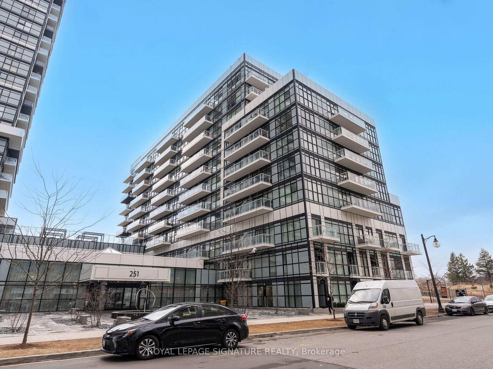 251-manitoba-street-s-toronto-etobicoke-ontario-w13748266