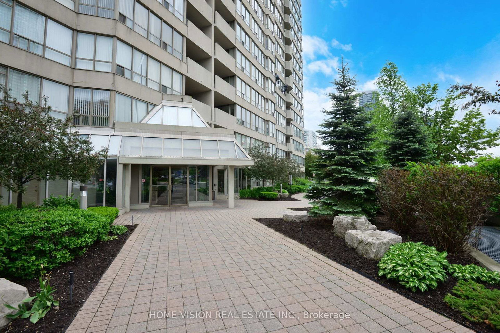 400-webb-drive-s-mississauga-ontario-w13748352