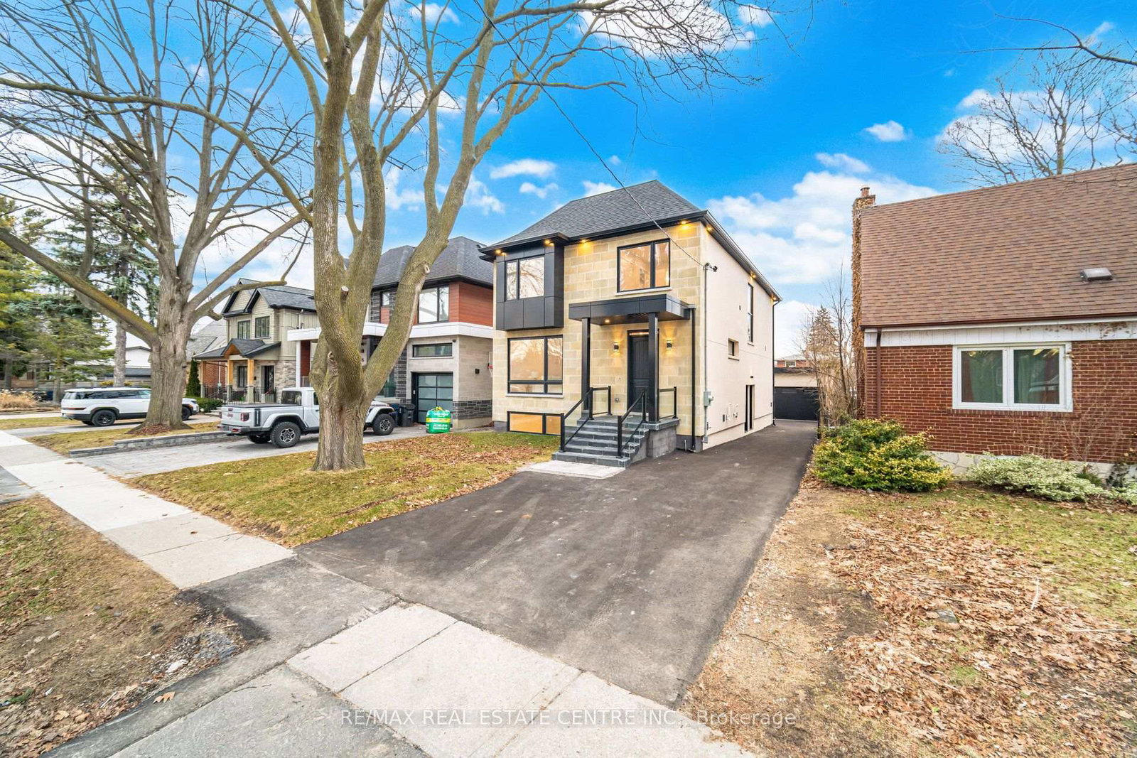 11-bentley-drive-toronto-etobicoke-ontario-w13748614