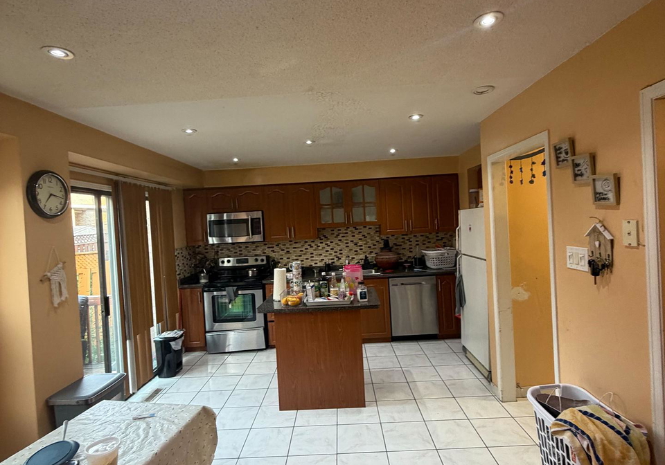 10-hendricks-crescent-brampton-ontario-w13748672