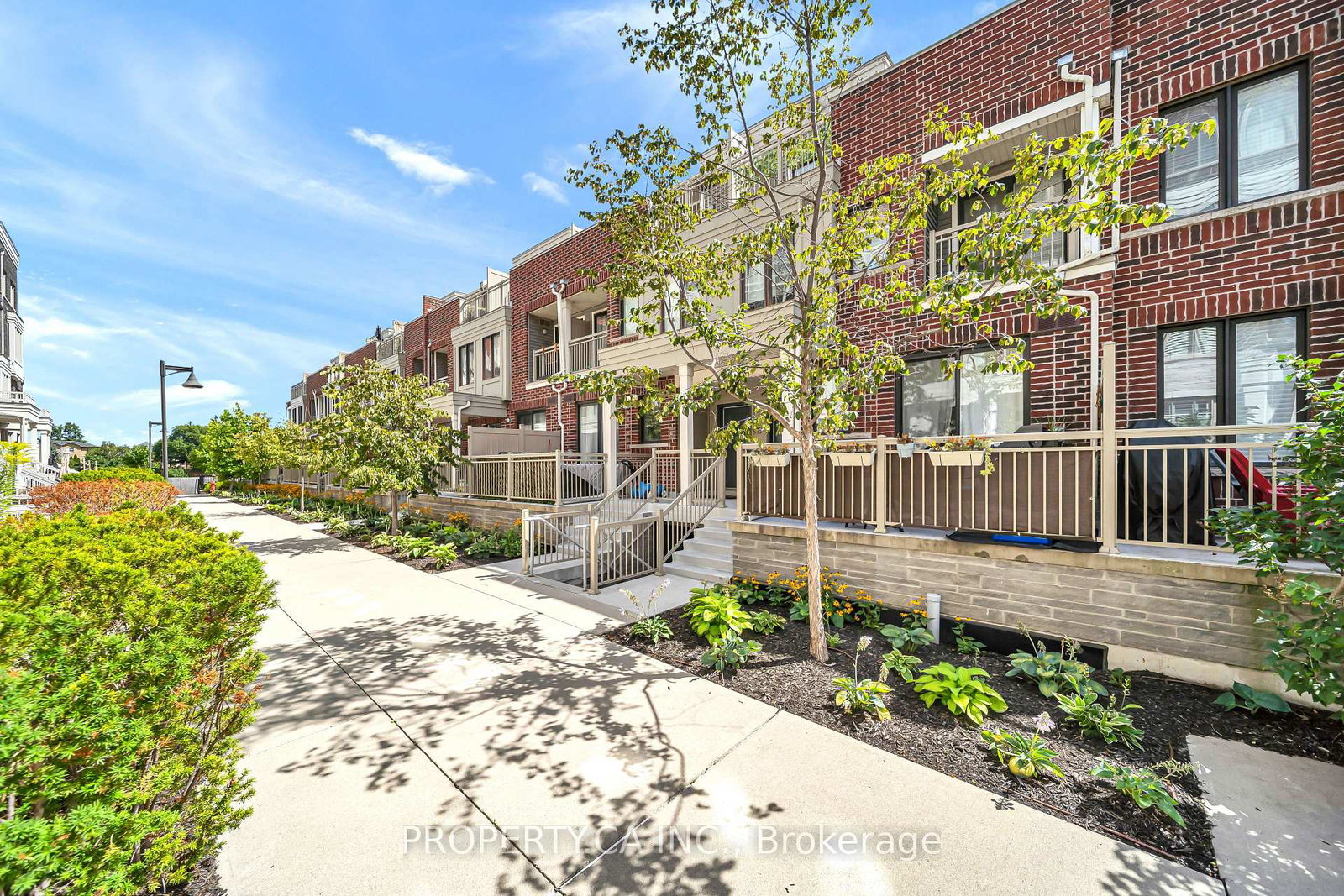 135-long-branch-avenue-toronto-etobicoke-ontario-w13748736