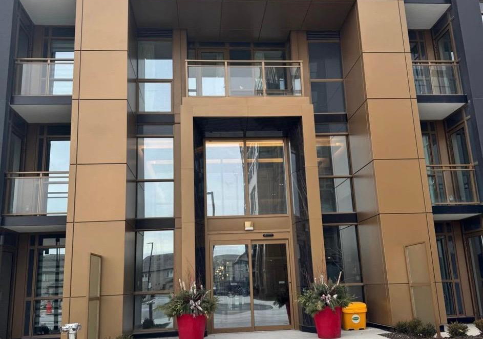 2333-khalsa-gate-oakville-ontario-w13748944