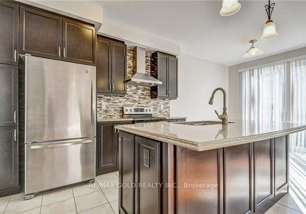 82-enford-crescent-brampton-ontario-w13749064