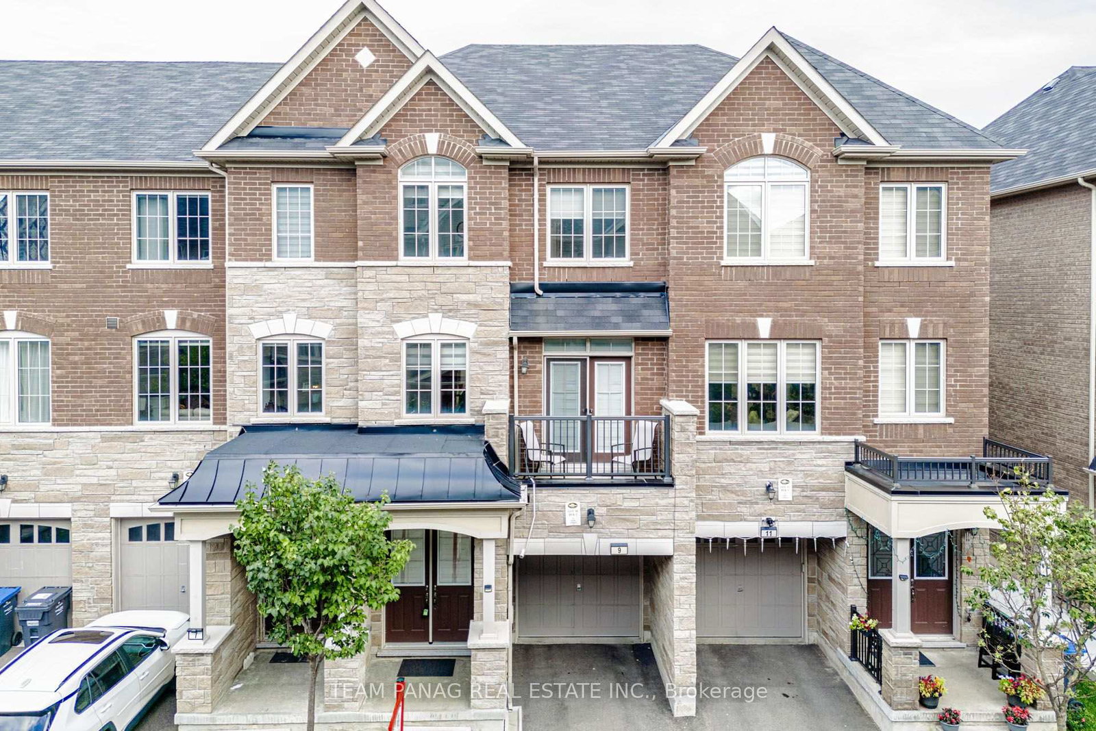 9-faye-street-brampton-ontario-w13749074