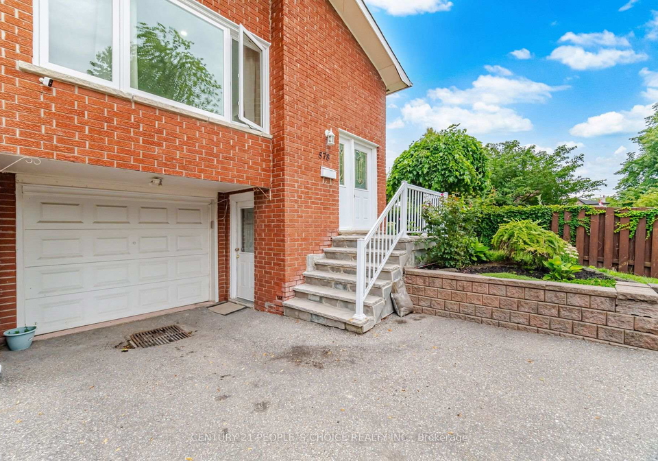 578-cavell-drive-mississauga-ontario-w13749090