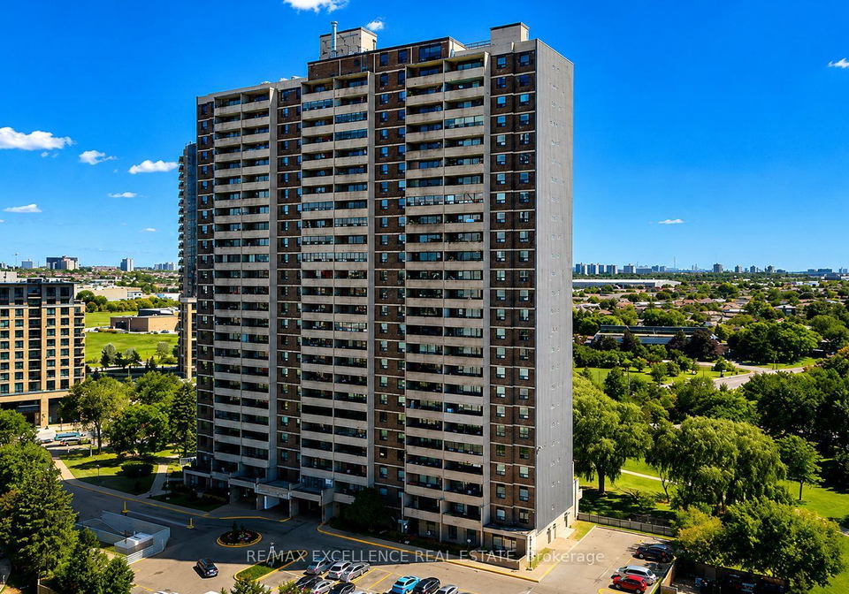 3390-weston-road-toronto-york-ontario-w13749094