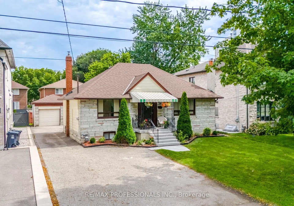 53-wilmar-road-toronto-etobicoke-ontario-w13749136