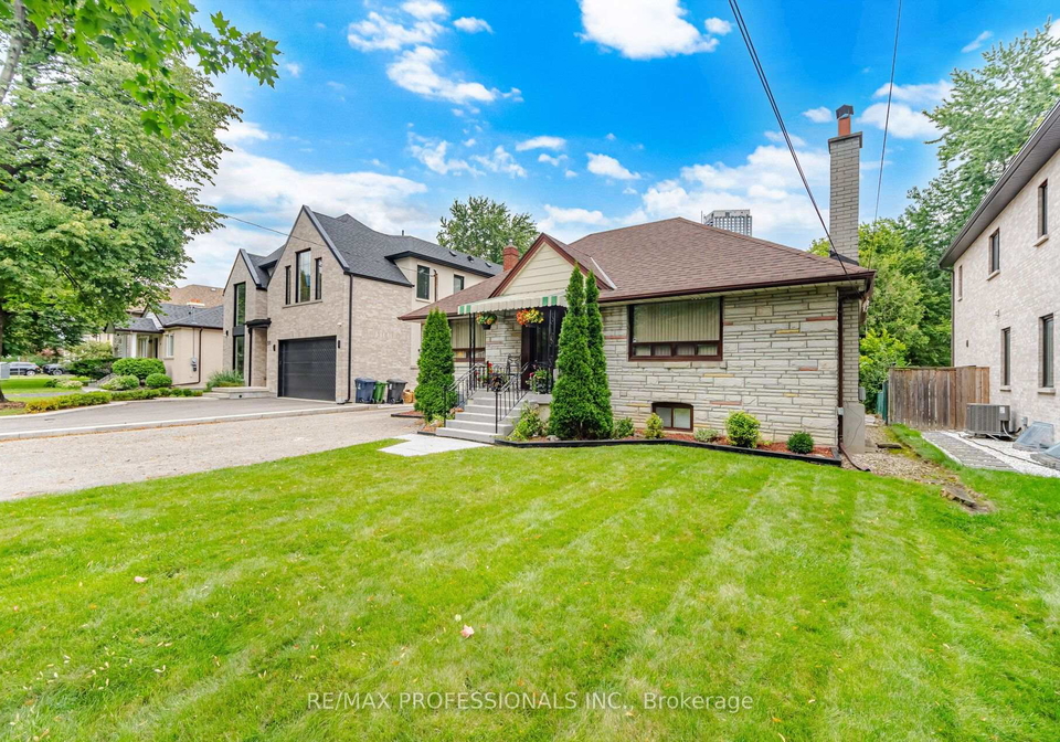 53-wilmar-road-toronto-etobicoke-ontario-w13749136