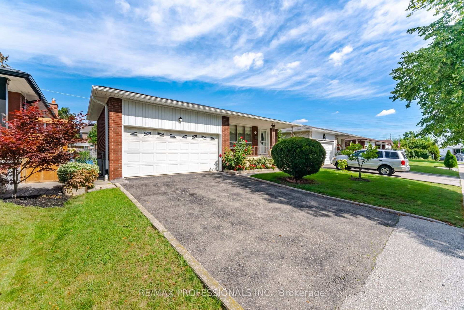 19-earldown-drive-toronto-etobicoke-ontario-w13749144