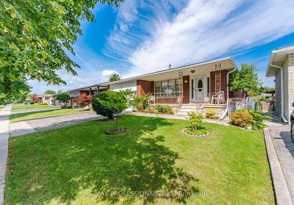 19-earldown-drive-toronto-etobicoke-ontario-w13749144