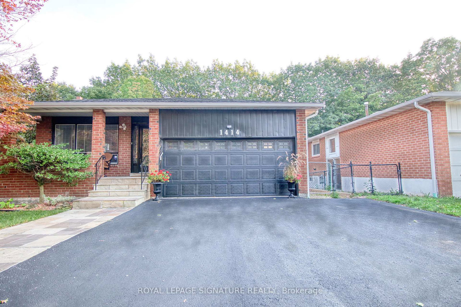 1414-harmsworth-square-oakville-ontario-w13749162