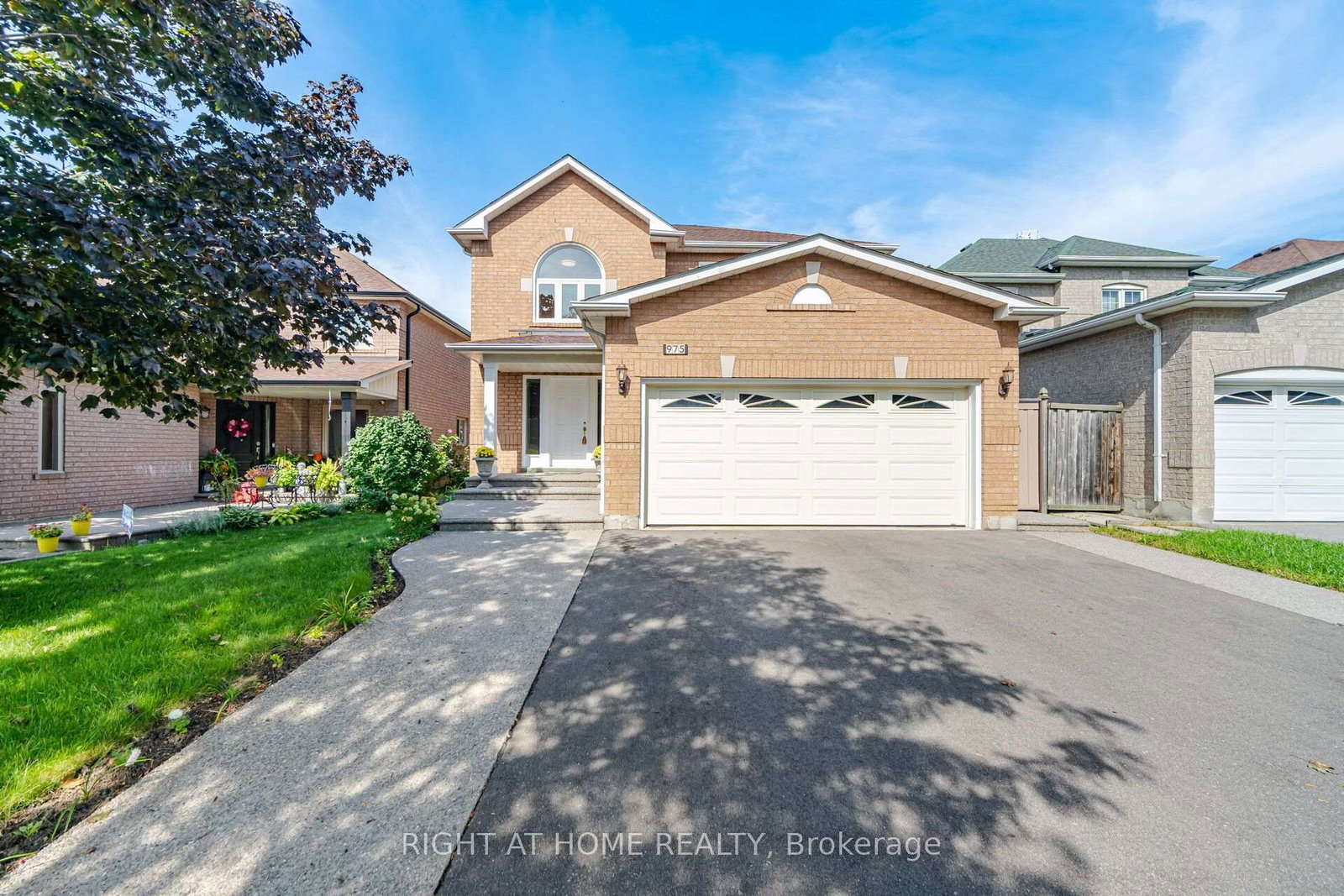 975-mantle-crescent-mississauga-ontario-w13749252