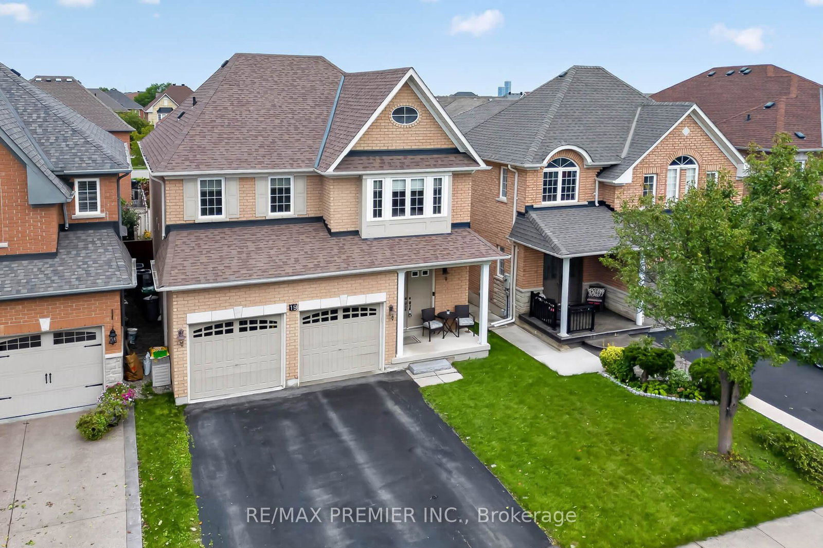 19-timberwolf-road-brampton-ontario-w13749326