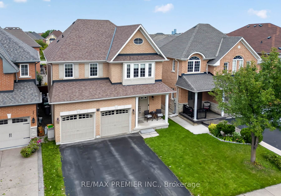 19-timberwolf-road-brampton-ontario-w13749326